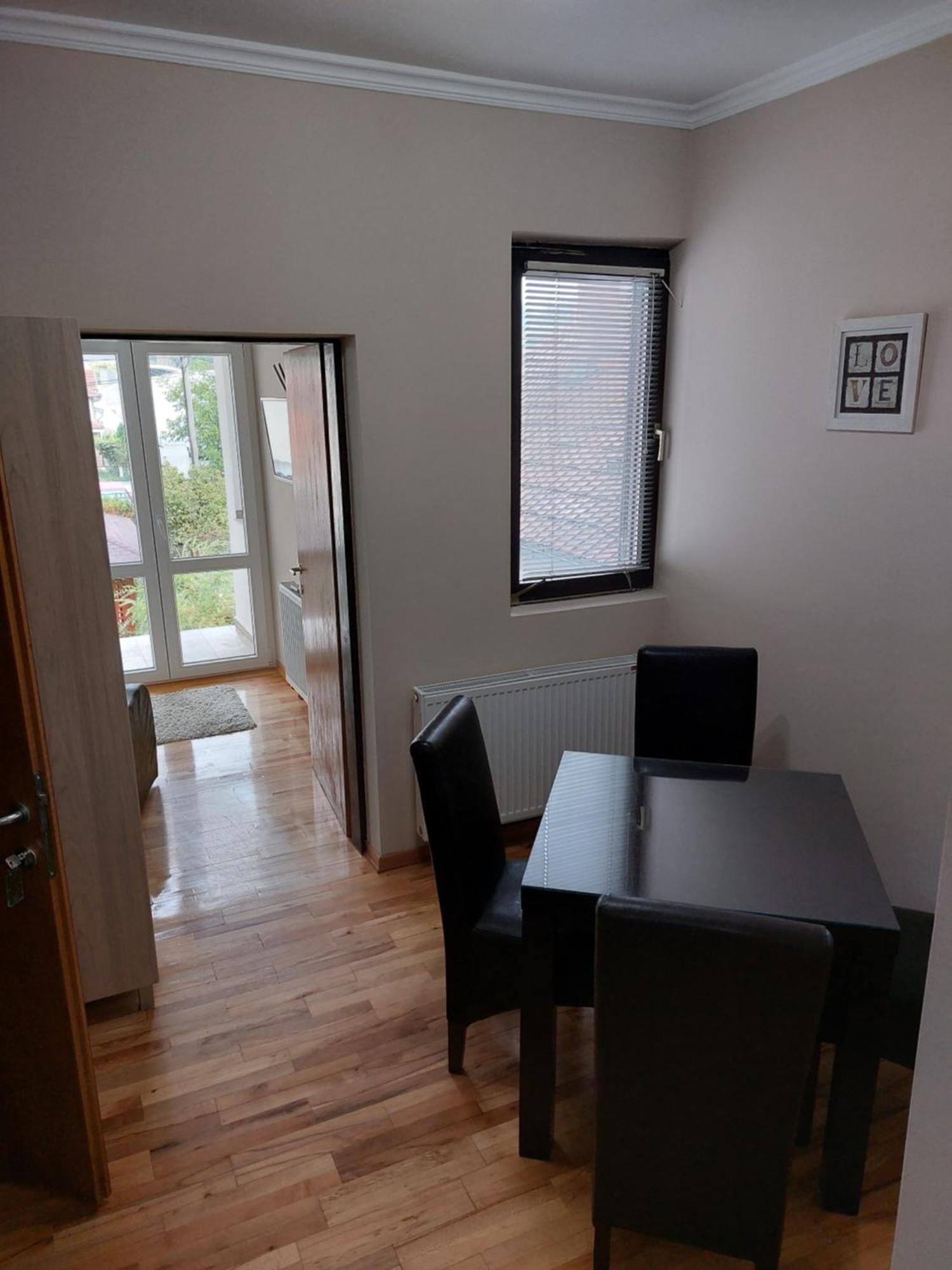 Apartmani Radulovic Vrnjačka Banja 객실 사진